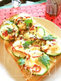 ズッキーニの和風マヨケチャトースト-レシピのメイン写真