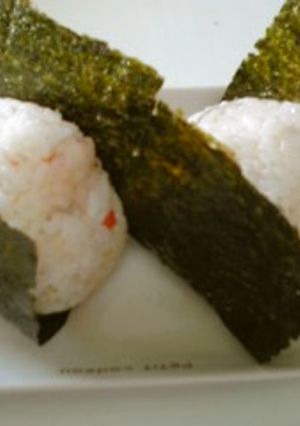 じゃこと梅のおにぎり-レシピのメイン写真