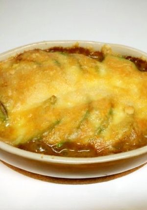 リメイク！アボカドとカレーのチーズ焼き-レシピのメイン写真