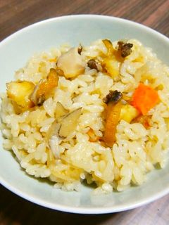 サザエの炊き込みご飯-レシピのメイン写真