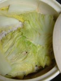 土鍋で白菜と鶏ひきの重ね蒸し-レシピのメイン写真