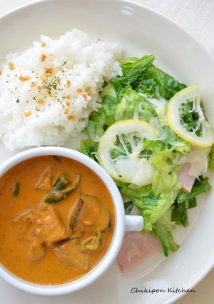 ミートソースで夏野菜のバターチキンカレー-レシピのメイン写真
