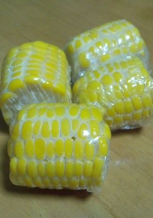 ☆簡単!!蒸しとうもろこし☆-レシピのメイン写真