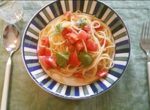 簡単！美味しい！トマトと梅の冷製パスタ-レシピのメイン写真