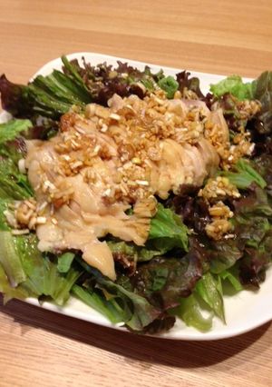 タレが絶妙！夏にさっぱりと食べる蒸し鶏-レシピのメイン写真