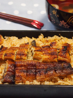 炊飯器でひつまぶし風うなぎ飯-レシピのメイン写真