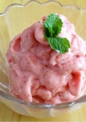 いちごジェラート-レシピのメイン写真