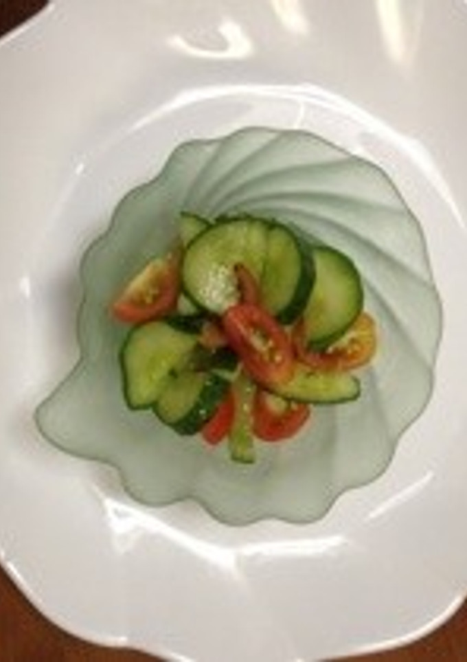 超簡単きゅうりとトマトの浅漬けサラダ-レシピのメイン写真