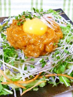 イカのユッケ風サラダ♪-レシピのメイン写真
