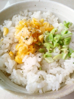おにぎり:枝豆とコーン-レシピのメイン写真