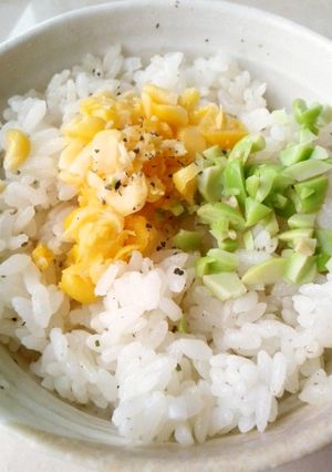 おにぎり:枝豆とコーン-レシピのメイン写真