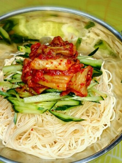 キムチとそうめんで簡単ピビン麺-レシピのメイン写真