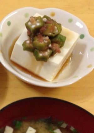 夏にピッタリ♡梅とオクラの冷や奴-レシピのメイン写真