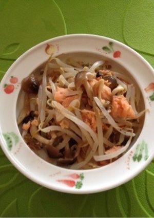 塩っぱい鮭に！野菜の簡単だし炒め-レシピのメイン写真