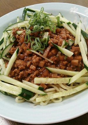ピリ辛ジャージャー麺-レシピのメイン写真