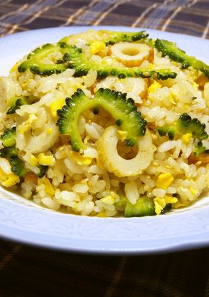 夏☆ゴーヤとちくわの節約ごま炒飯-レシピのメイン写真