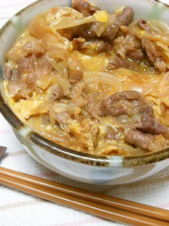 超速絶品(;゚Д゚)!ポン酢で牛とじ丼-レシピのメイン写真