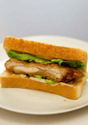 Lチキを使ったサンドイッチ-レシピのメイン写真