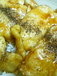 驚きの柔らかさ!鶏ムネ肉で鰻の蒲焼き風-レシピのメイン写真