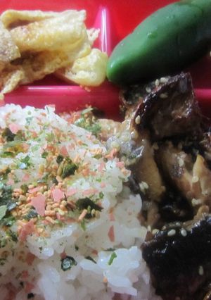 お弁当の彩りｖ油揚げのパリパリ焼き！-レシピのメイン写真
