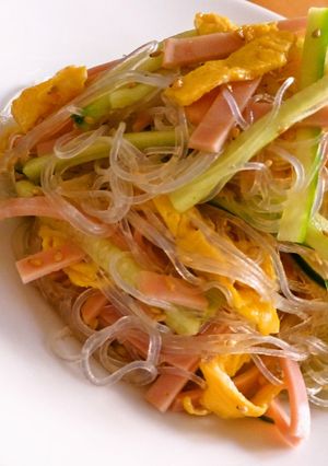 お惣菜屋さんの味❤中華風春雨サラダ-レシピのメイン写真