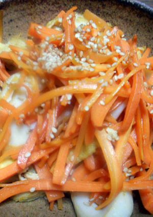 麺つゆで作る②ニンジンちくわ油揚げの炒煮-レシピのメイン写真