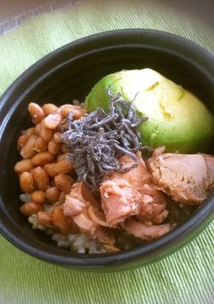 アボカド納豆ツナ丼-レシピのメイン写真
