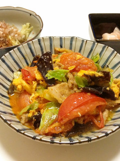 トマトと豚と卵のぴり辛中華野菜炒め-レシピのメイン写真