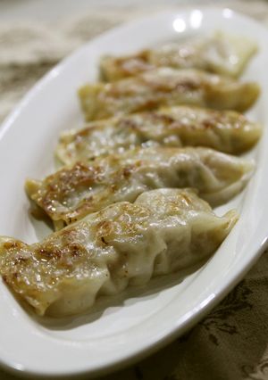 もやしがシャキッ！簡単シソ入り棒餃子-レシピのメイン写真