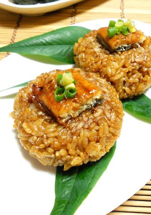 うなぎの焼きおにぎり☆ひつまぶし風-レシピのメイン写真