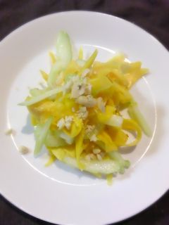 コリンキーとセロリのエスニックサラダ-レシピのメイン写真