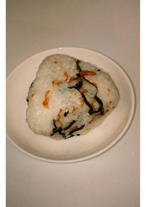 子供大好き☆ｵﾆｵﾝおにぎり-レシピのメイン写真