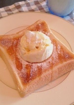 バニラアイスのせハニートースト♡-レシピのメイン写真