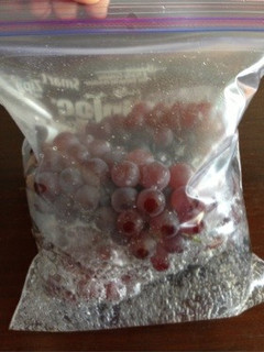 暑い日に!炭酸水でぶどうスカッシュ‼︎-レシピのメイン写真