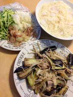 そうめんのお供に!ナス豚えのき炒め。-レシピのメイン写真