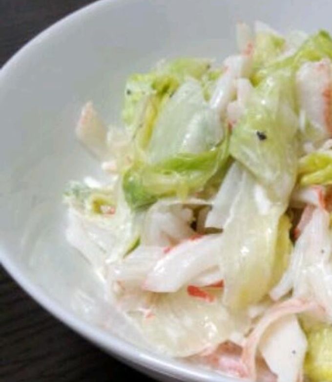 たっぷりレタスのカニカマサラダ by かにサボテン 【クックパッド