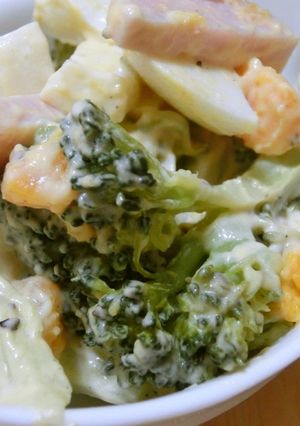 ブロッコリーと魚肉ソーセージのマヨサラダ-レシピのメイン写真