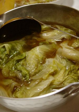 レタス消費レシピ✿レタスのコンソメ煮-レシピのメイン写真