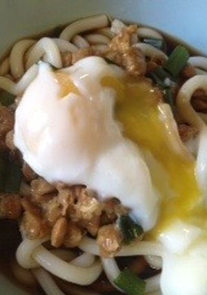 納豆温泉卵うどん-レシピのメイン写真