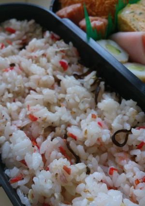 栄養満点☆桜えびと塩昆布のまぜごはん-レシピのメイン写真