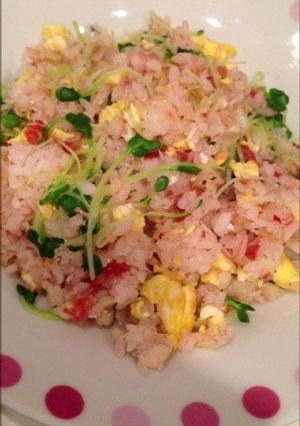 梅としらすの彩り炒飯♪-レシピのメイン写真