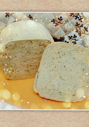 HBで簡単☆ガーリックバジル食パン-レシピのメイン写真