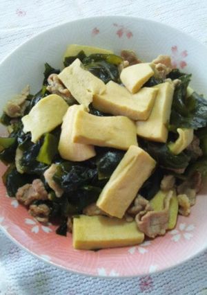 優しい味☆高野豆腐とわかめの炒め煮-レシピのメイン写真