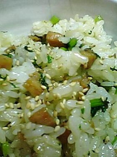 大根葉と鶏の混ぜご飯♪-レシピのメイン写真