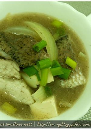 黑木耳鱸魚味增湯．柯媽媽の植物燕窩-レシピのメイン写真