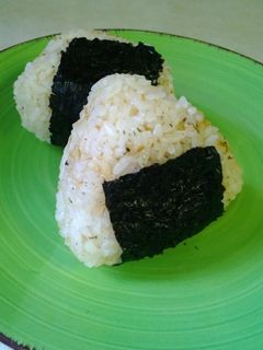 おにぎりにチーズin!-レシピのメイン写真