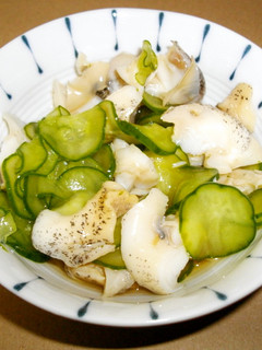 つぶ貝(エッチュウバイ)と胡瓜の酢の物-レシピのメイン写真