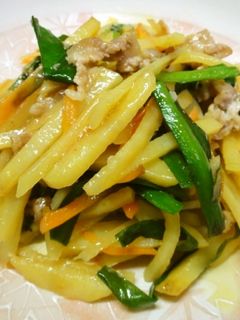 新じゃがとニラの炒め物-レシピのメイン写真