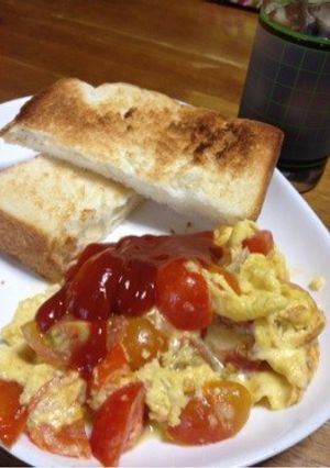 ★ミニトマト消費に★トマトチーズオムレツ-レシピのメイン写真