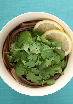 大盛りパクチーレモンそば CanCam-レシピのメイン写真